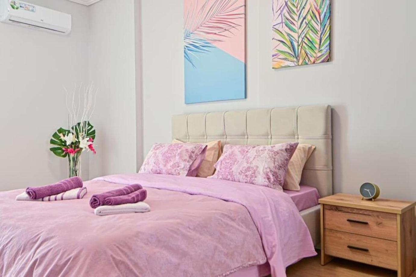 Cozy Apartment Located On Piraeus Port Area- Екстериор снимка